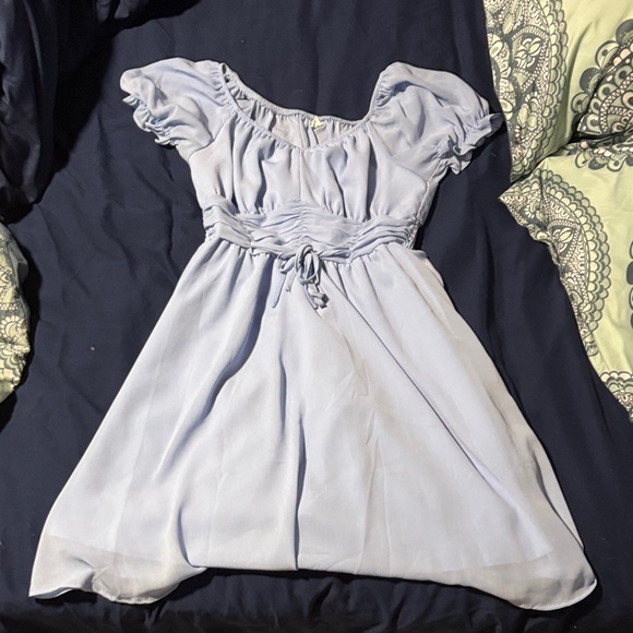 xlura Dresses & Skirts - 💂🏽‍♀️ Light Blue Midi Dress 💂🏽‍♀️